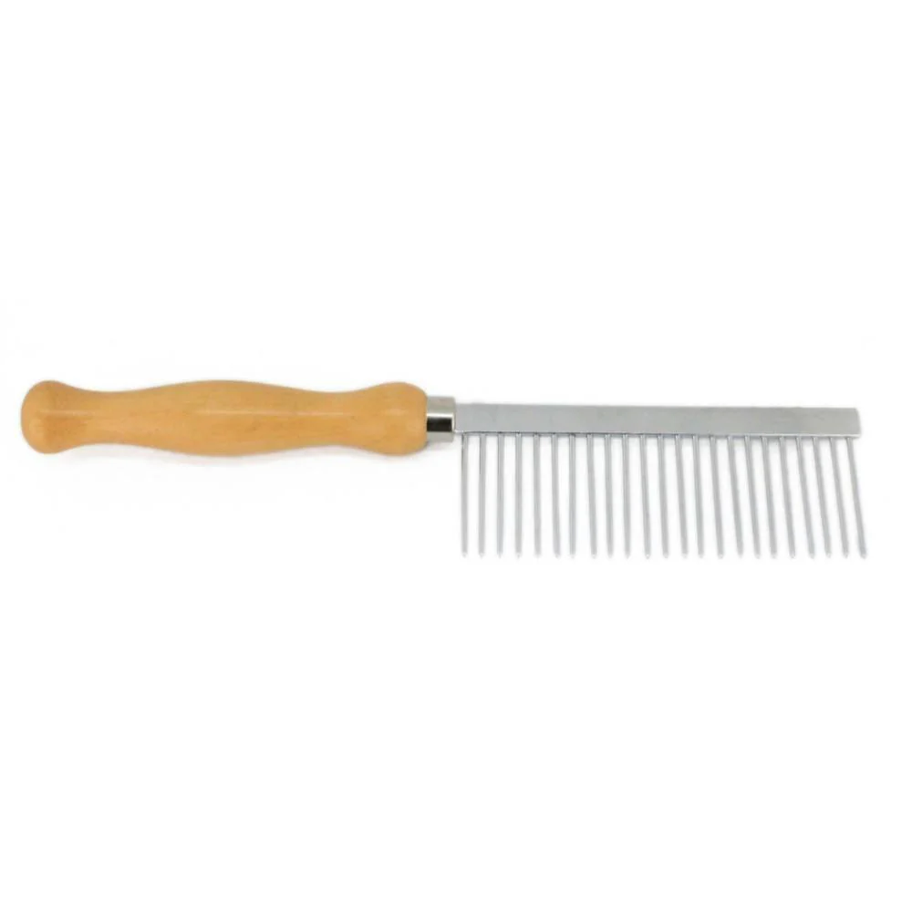 Kamm mit Holzgriff